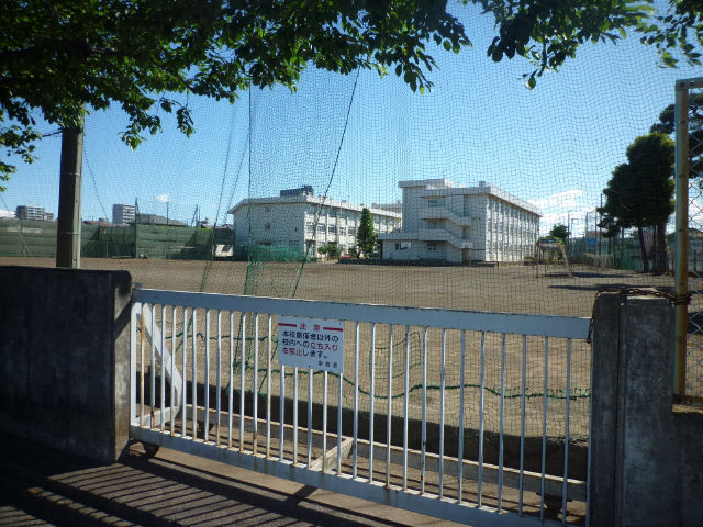 新町中学校